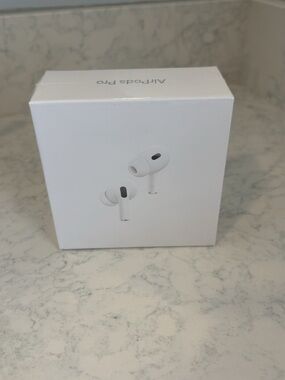 Apple AirPods Pro Earbuds - White